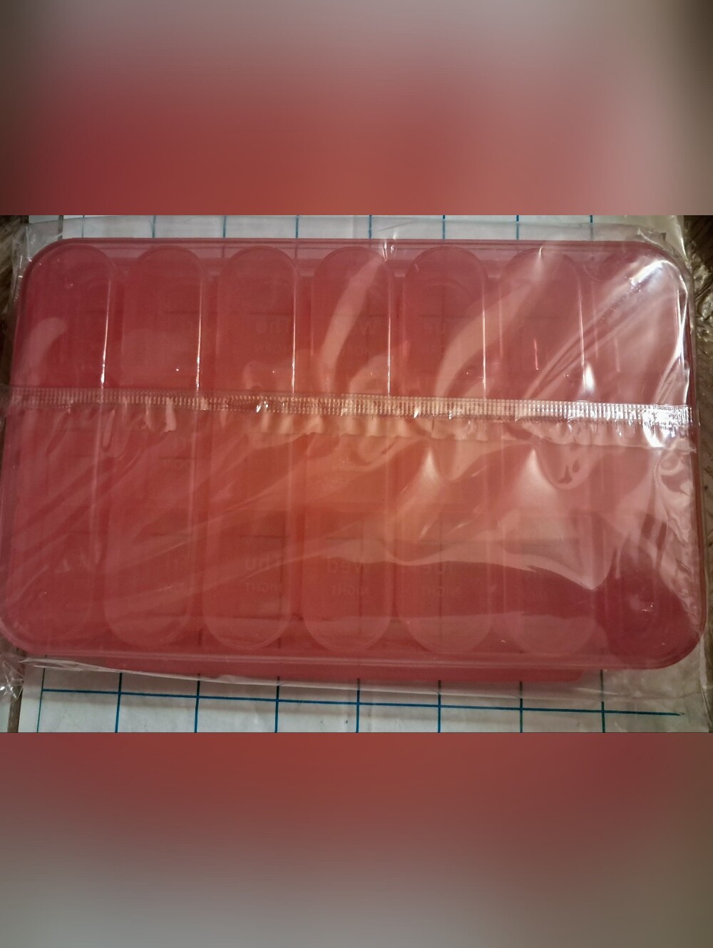 PILL/SMALL ITEM ORGANIZER - NIP - Picture 2 of 2